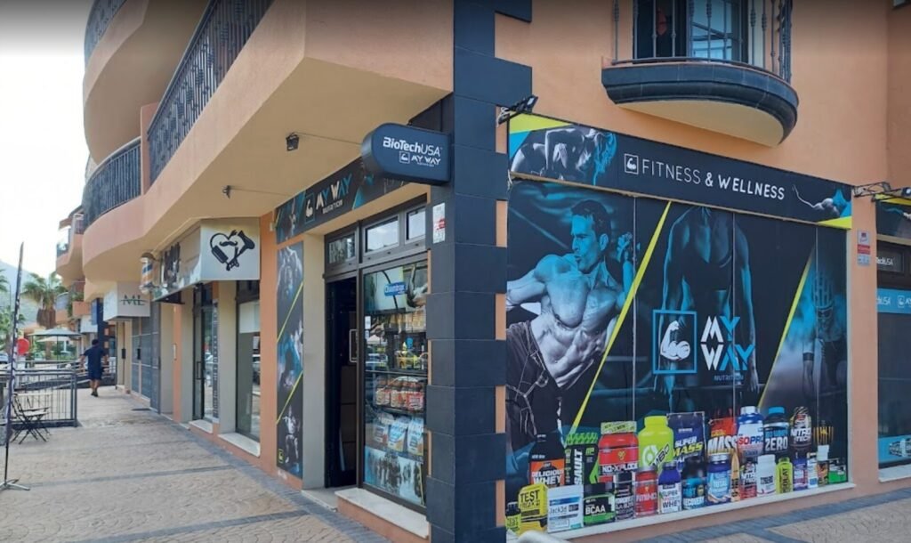 Fachada de la tienda My Way Nutrition en Adeje